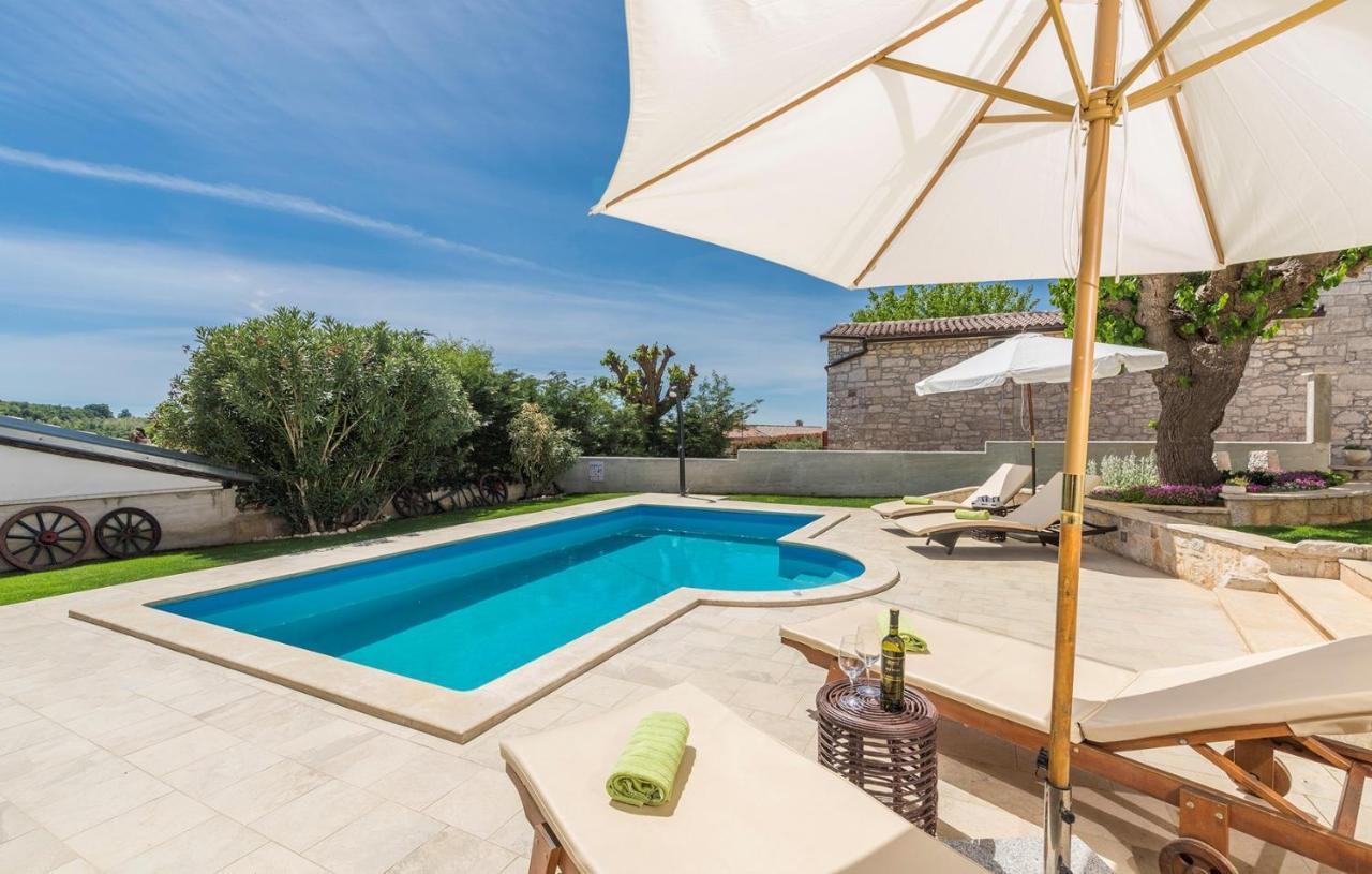 Beautiful Stone House - Villa Parentium With Private Pool Dračevac Exterior foto